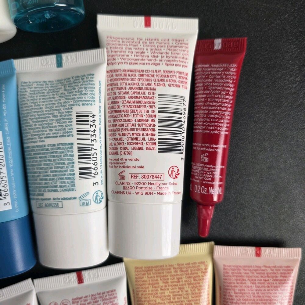 New Clarins Deluxe 16-Piece Skincare & Body Travel Bundle - Picture 8 of 12